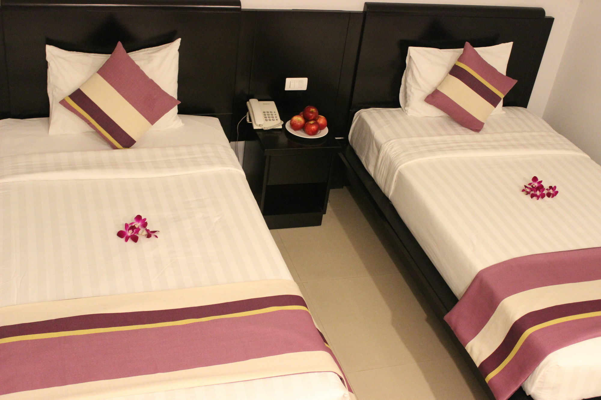 Lavender Hotel Ho Chi Minh-stad Buitenkant foto
